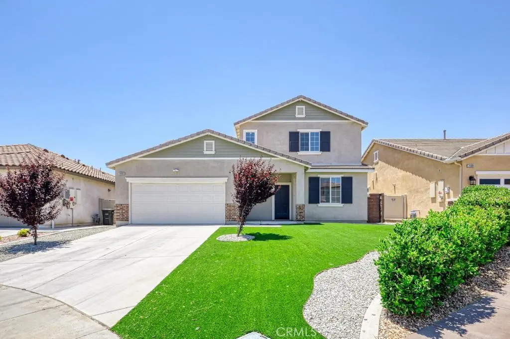 Residential Lease for rent at 29305 Catalpa, Lake Elsinore, Riverside County, CA featuring 4 beds and 3 baths