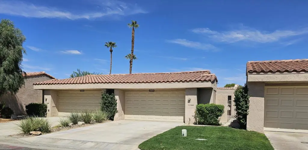 Condominium for rent at 72830 Fleetwood Circle, Palm Desert, CA featuring 2 beds and 2 baths