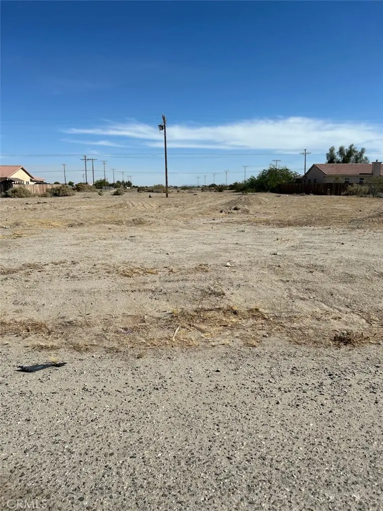 2045 Desert Circle, Thermal, CA — listing photo 1