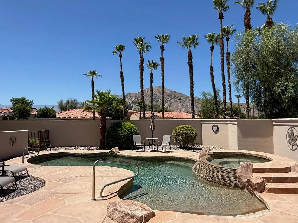 Residential Lease for rent at 79765 Tangelo, La Quinta, Riverside County, CA featuring 3 beds and 3 baths