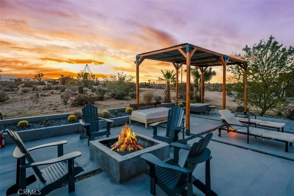 59427 La Crescenta Drive, Yucca Valley, CA — listing photo 1