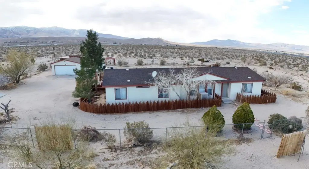 8130 Camp Rock Road, Lucerne Valley, CA — listing photo 1