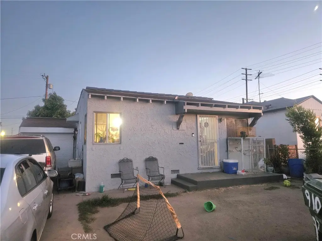 Single Family Residence for sale at 910 E 93rd Street, Los Angeles, CA featuring 2 beds and 1 bath