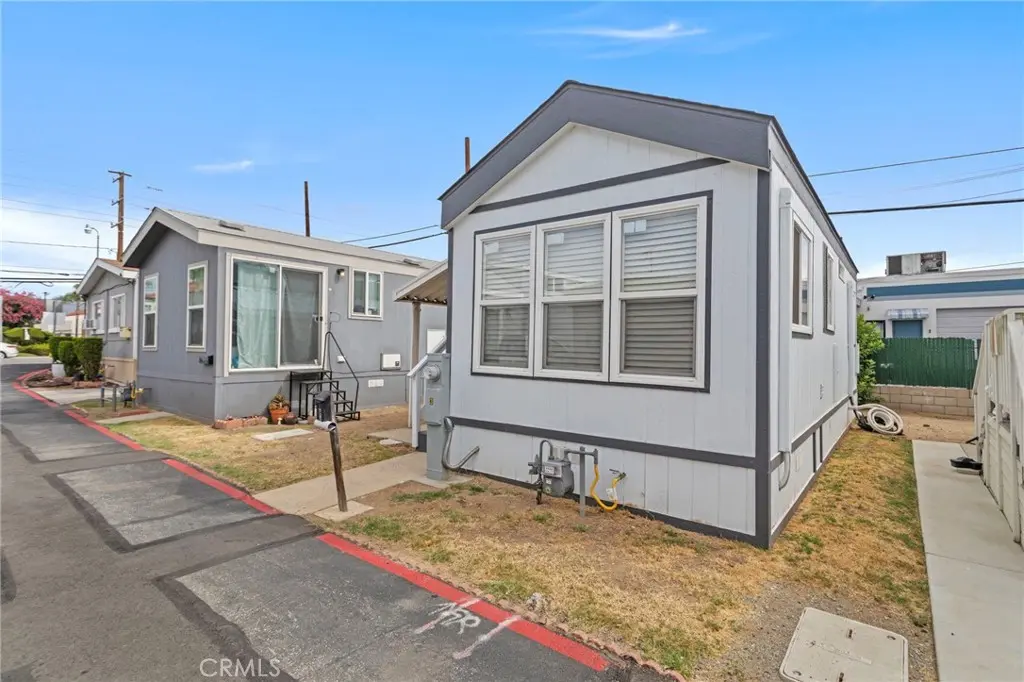 Manufactured In Park for sale at 19548 E Cypress Street 03, Covina, CA featuring 1 bed and 1 bath
