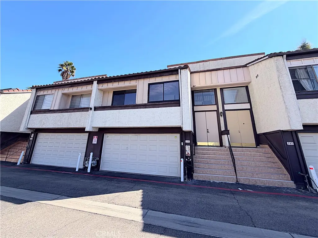 740 S Garfield Avenue, Monterey Park, CA — listing photo 1
