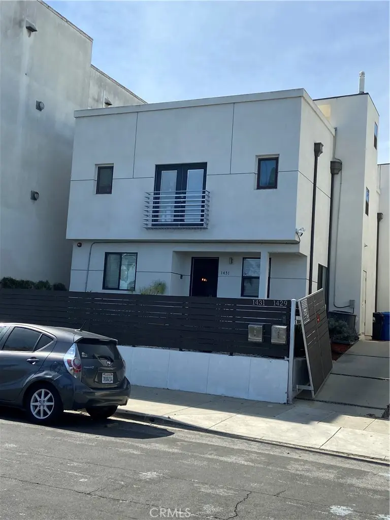 Residential Lease for rent at 1431 Beacon, Los Angeles, Los Angeles County, CA featuring 3 beds and 3 baths