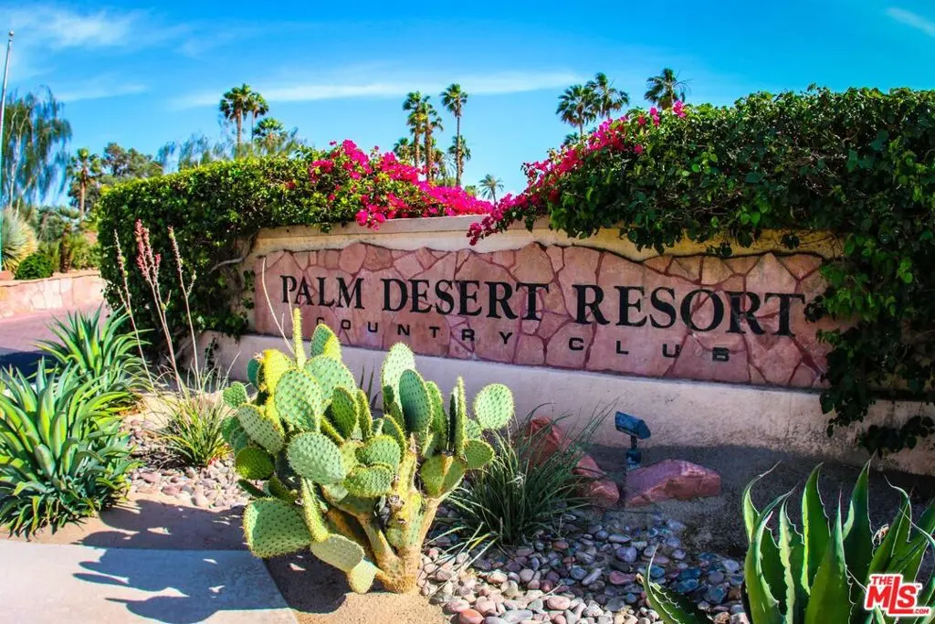 Residential Lease for rent at 40324 Pebble Beach Circle 32-05, Palm Desert, Riverside County, CA featuring 2 beds and 4 baths