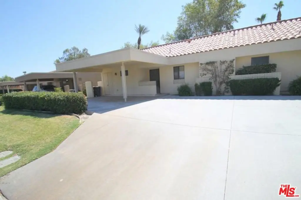 Residential Lease for rent at 40420 Bay Hill Way, Palm Desert, Riverside County, CA featuring 2 beds and 2 baths