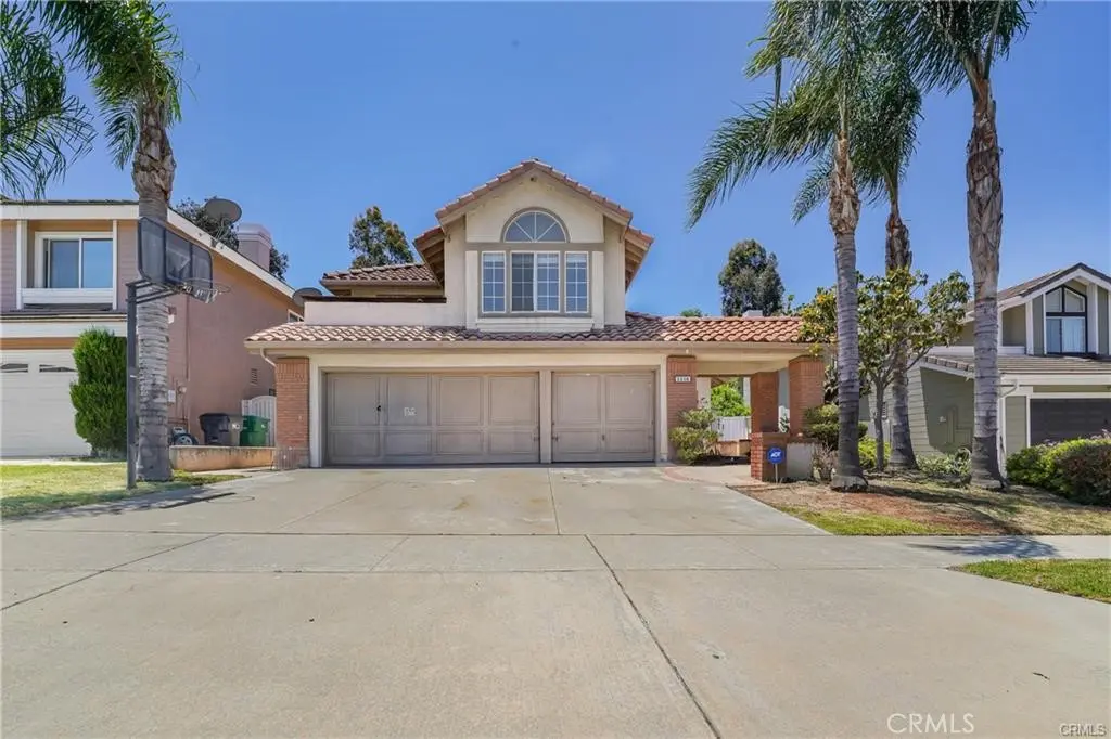 2230 Bloomfield Lane, Corona, CA — listing photo 1