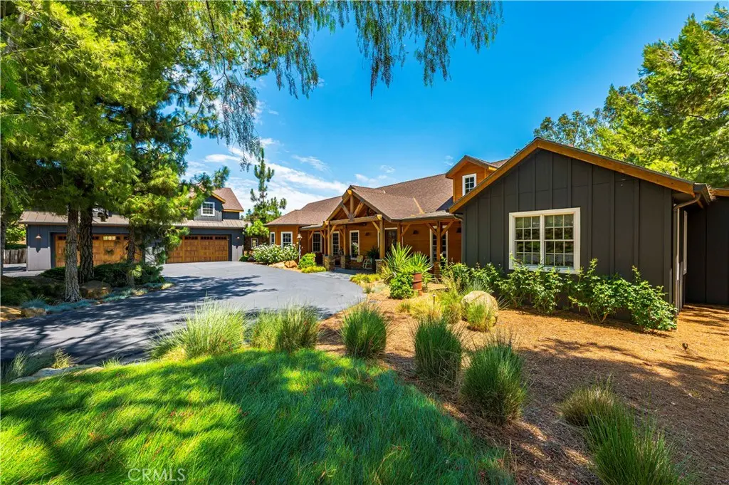 Single Family Residence for sale at 42970 Grace Lane, Murrieta, CA featuring 5 beds and 6 baths