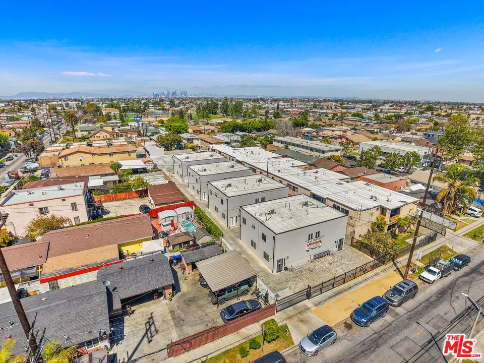 Residential Lease for rent at 649 W 92nd Street, Los Angeles, Los Angeles County, CA featuring 5 beds and 3 baths