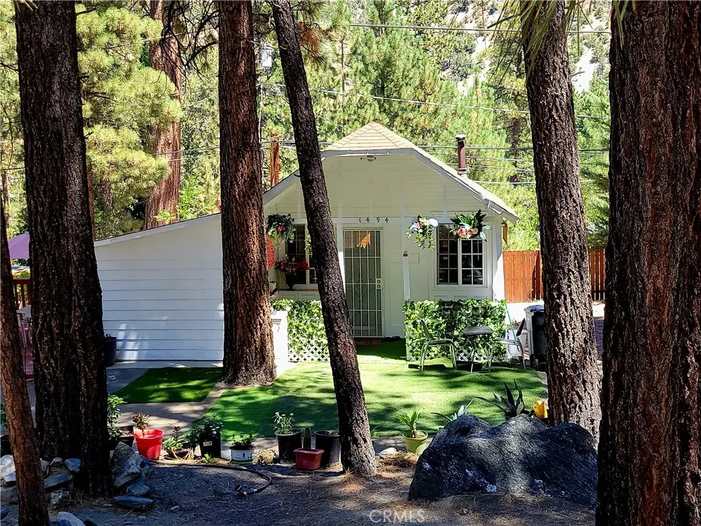 1494 Laura Street, Wrightwood, CA — listing photo 1