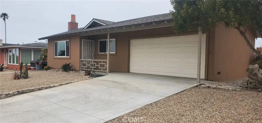 651 Pershing Drive, Oceano, CA — listing photo 1