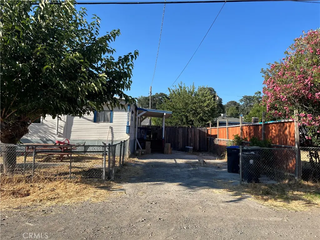 14300 Robinson Avenue, Clearlake, CA — listing photo 1