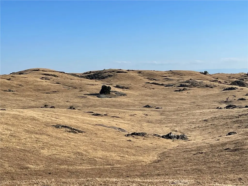 30 hwy 41, Coarsegold, CA — listing photo 1