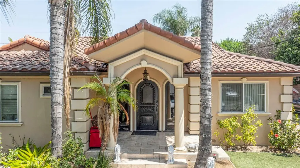 4710 Ventura Canyon Avenue, Sherman Oaks, CA — listing photo 1