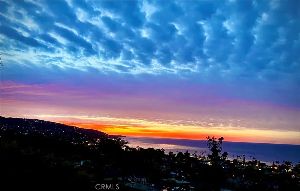 Single Family Residence for rent at 570 Allview, Laguna Beach, CA featuring 4 beds and 3 baths