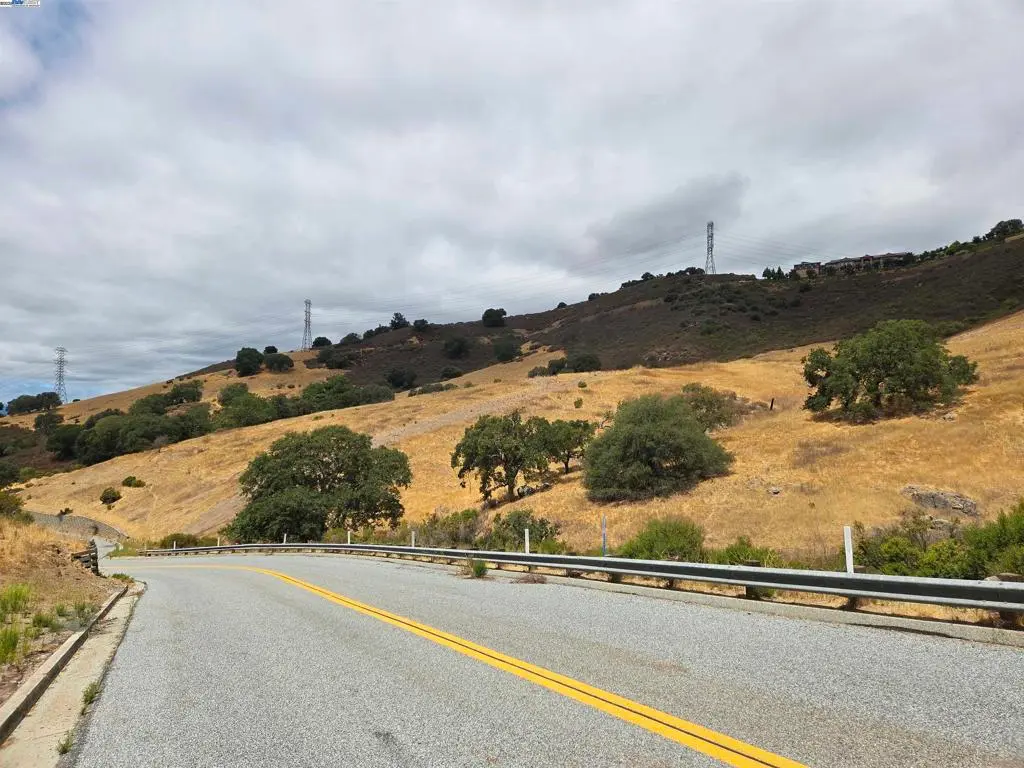 22575 Country View Dr, San Jose, CA — listing photo 1