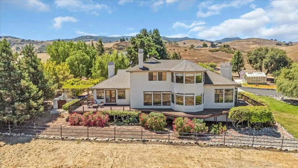Single Family Residence for sale at 275 Nicholson Drive, Hollister, CA featuring 4 beds and 3 baths