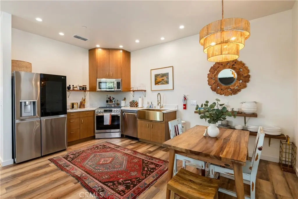 302 N Main Street, Lakeport, CA — listing photo 1