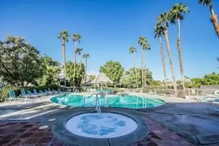 Residential Lease for rent at 43954 Via Granada, Palm Desert, Riverside County, CA featuring 3 beds and 2 baths