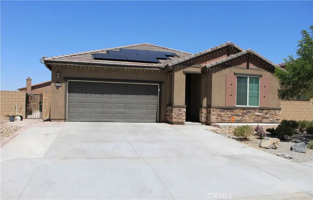12454 Pinos Verde Lane, Victorville, CA — listing photo 1