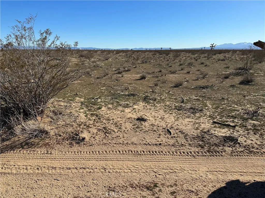 2 Wilson Ranch Road, Adelanto, CA — listing photo 1