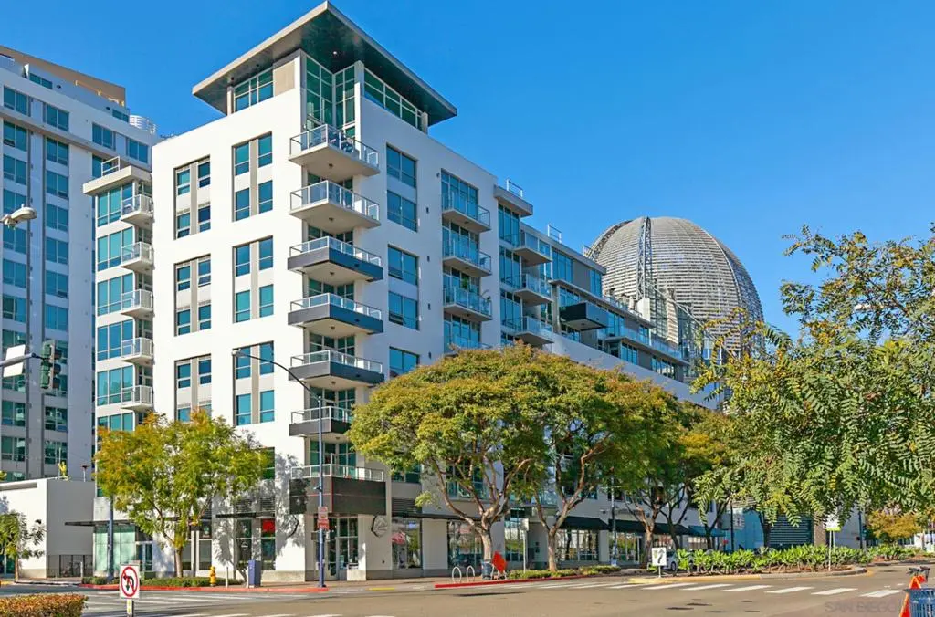 Single Family Residence for rent at 206 Park Blvd 707, San Diego, CA featuring 1 bed and 1 bath