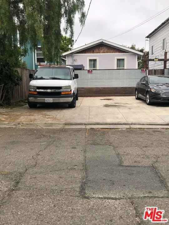 Residential for sale at 355 Center Street, Oakland, CA featuring 6 beds and 4 baths