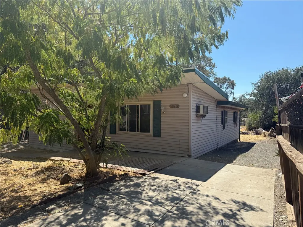 14613 Robinson Avenue, Clearlake, CA — listing photo 1