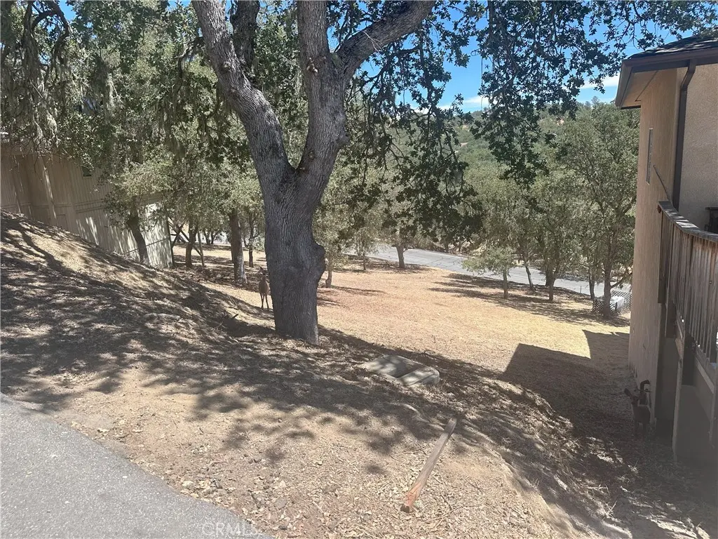 2434 Stern Deck Road, Bradley, CA — listing photo 1