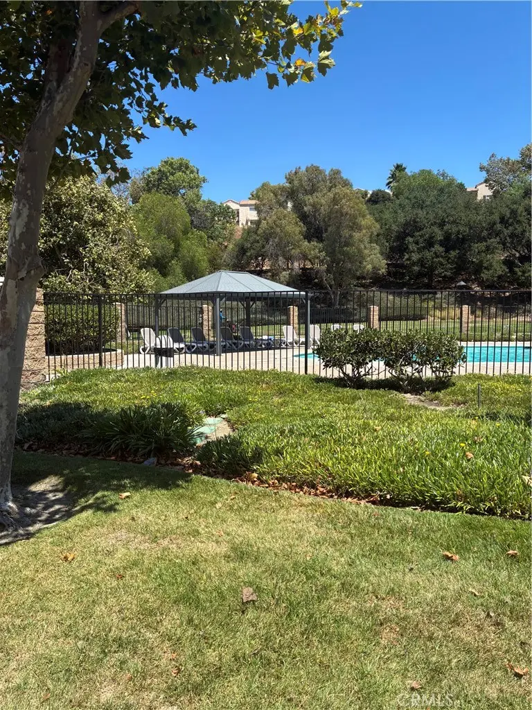 21203 Trumpet Drive 103, Newhall, CA — listing photo 1