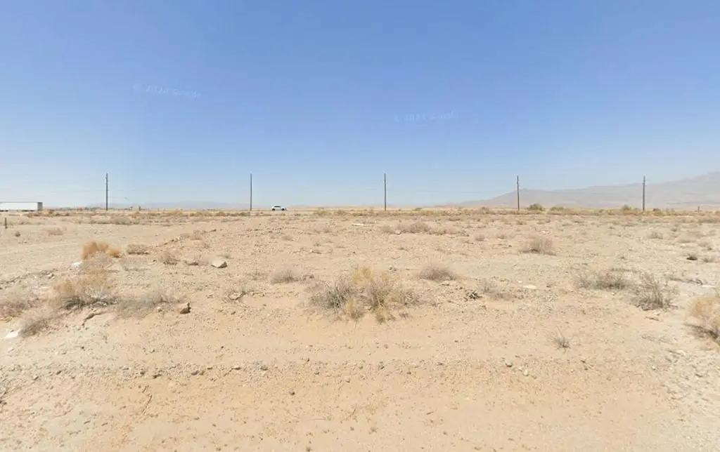 2483 Azure Avenue, Thermal, CA — listing photo 1