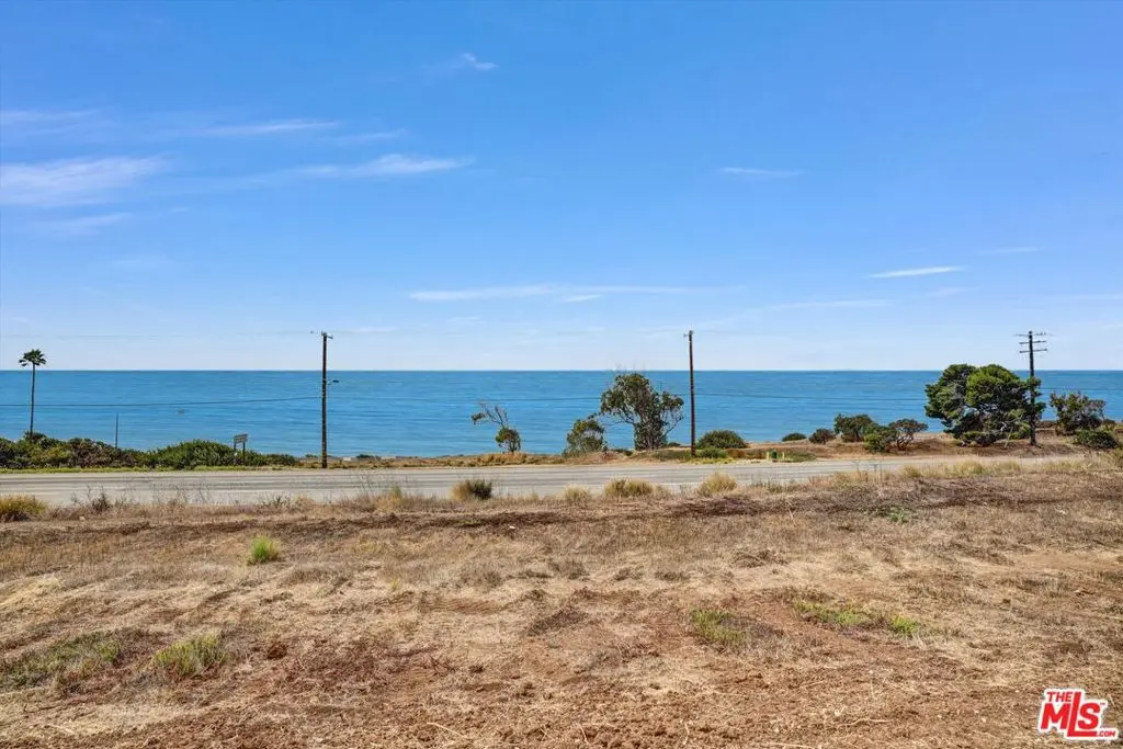 34155 Pacific Coast Highway, Malibu, CA — listing photo 1