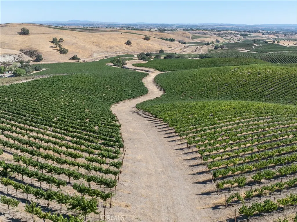 5790 Hog Canyon Road, San Miguel, CA — listing photo 1