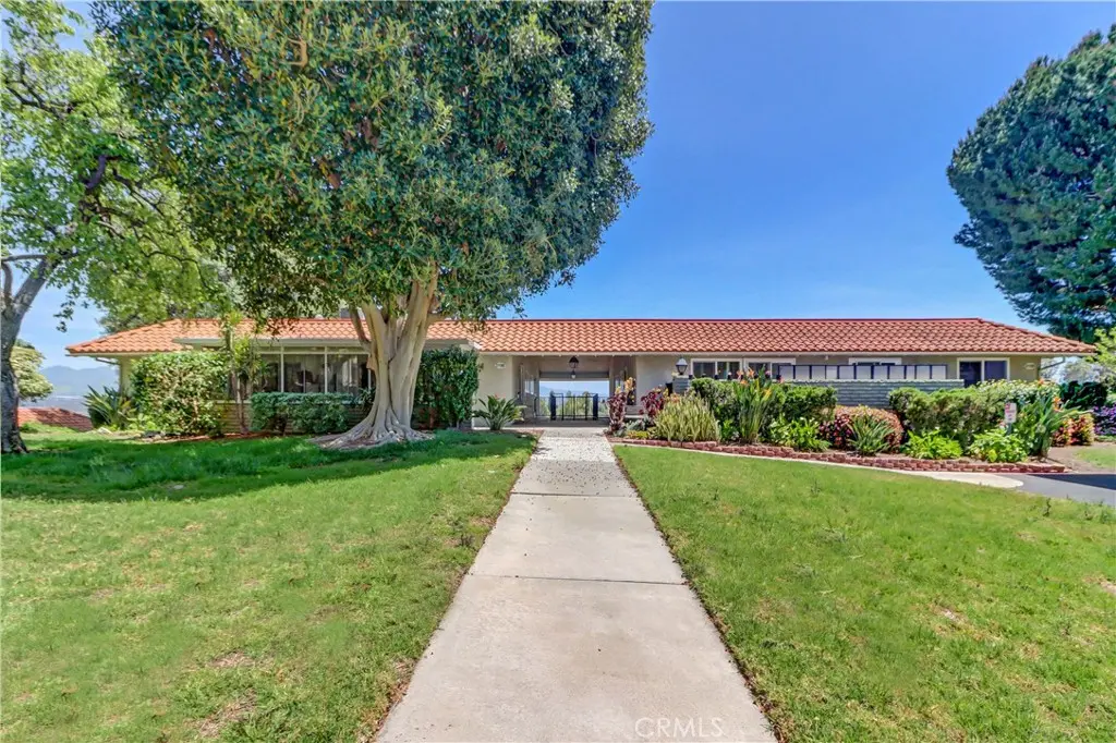 Condominium for rent at 3106 Via Serena S N, Laguna Woods, CA featuring 2 beds and 2 baths