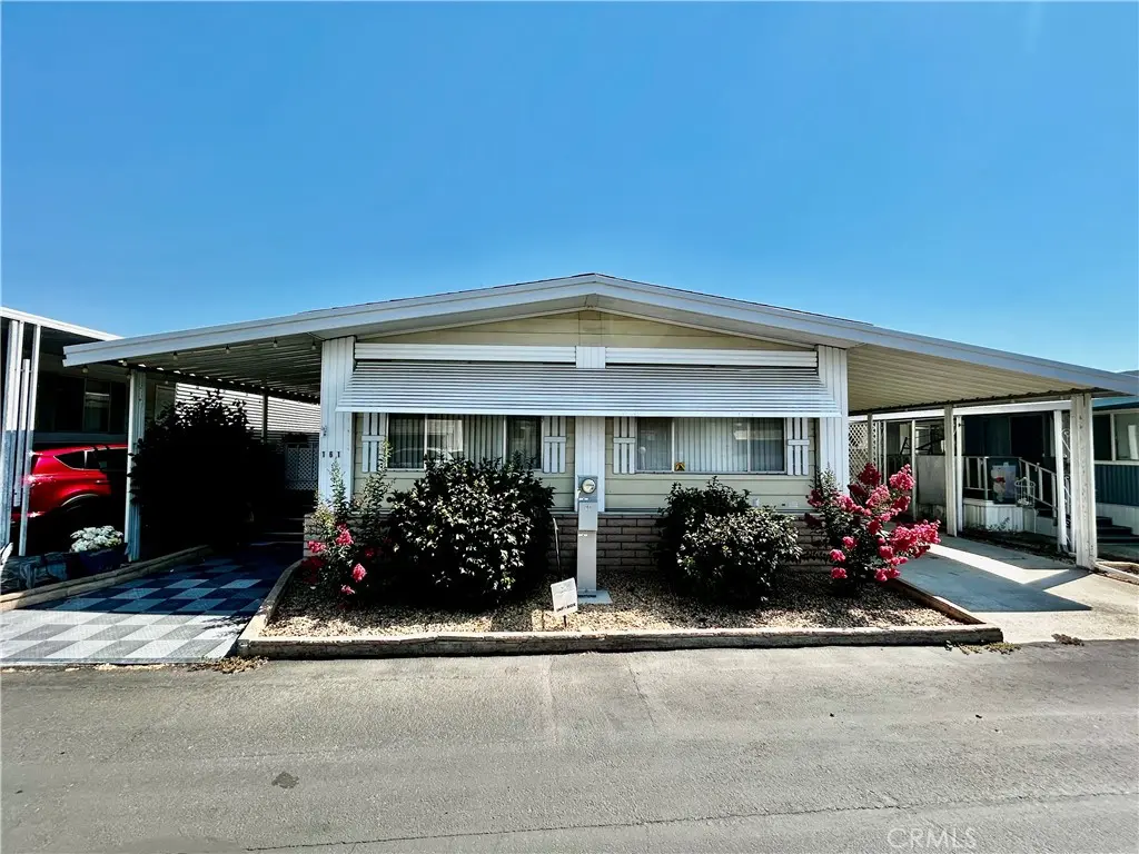 Manufactured In Park for sale at 725 W Thornton Ave 161, Hemet, CA featuring 2 beds and 2 baths