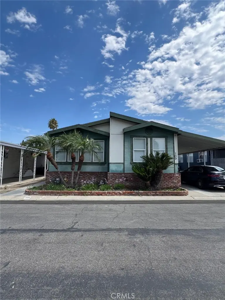 Manufactured In Park for sale at 320 N Park Vista Street 109, Anaheim, CA featuring 3 beds and 2 baths