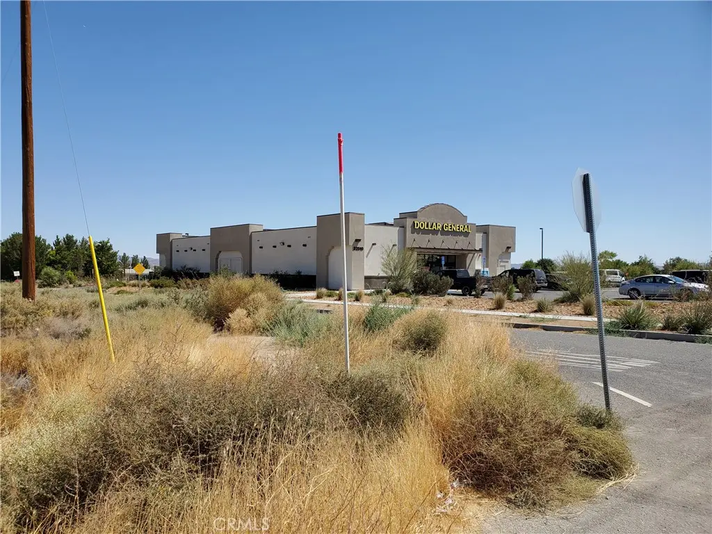 32500 California 18 Highway, Lucerne Valley, CA — listing photo 1