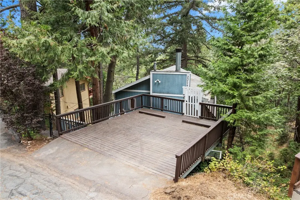 23774 Lakeview Drive, Crestline, CA — listing photo 1