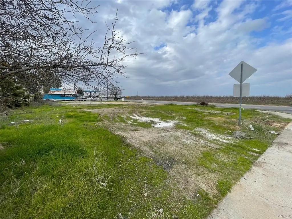9095 Ca-140, Planada, CA — listing photo 1