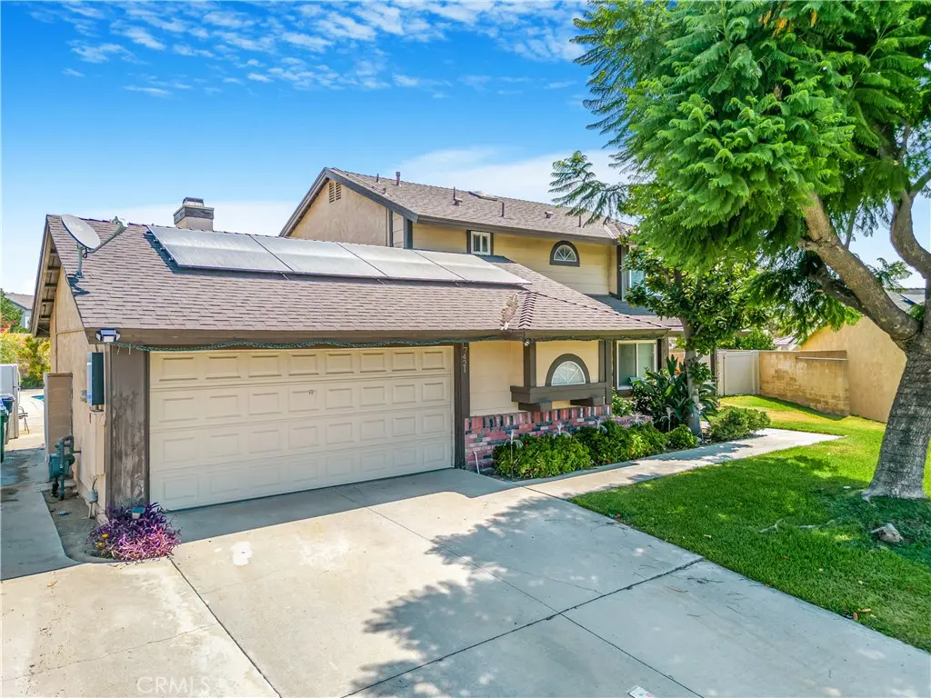 7421 Catawba Drive, Fontana, CA — listing photo 1