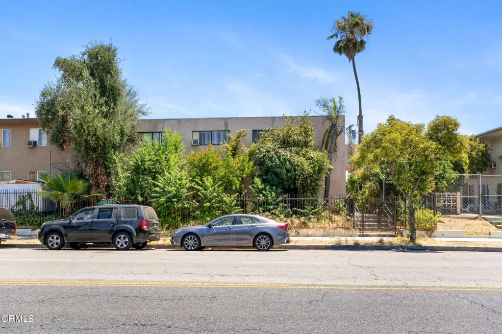 14690 Hubbard Street, Sylmar, CA — listing photo 1