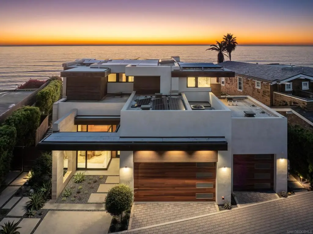 Single Family Residence for rent at 516 Stratford, Del Mar, CA featuring 4 beds and 7 baths