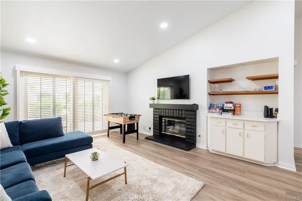 Residential Lease for rent at 216 Desert Falls Drive East, Palm Desert, Riverside County, CA featuring 2 beds and 2 baths