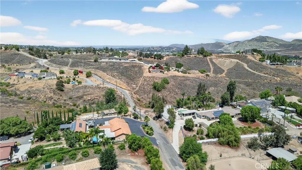 0 Knob Hill/Weirick, Corona, CA — listing photo 1
