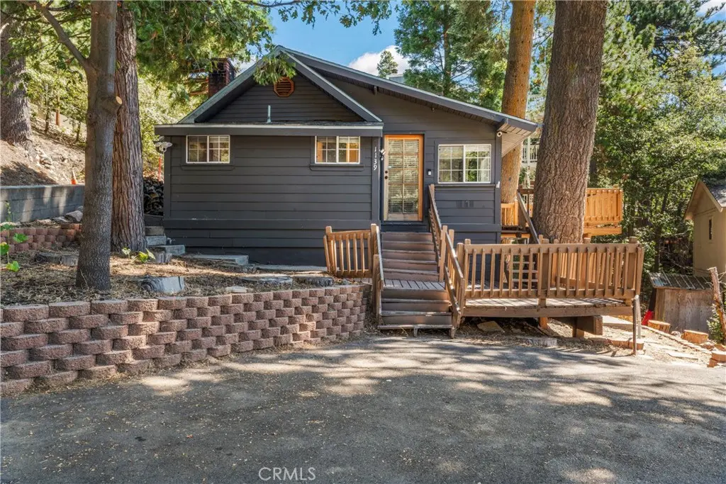 1139 Bear Springs Road, Rimforest, CA — listing photo 1