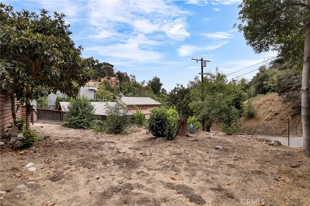 430 Wren Drive, Los Angeles, CA — listing photo 1