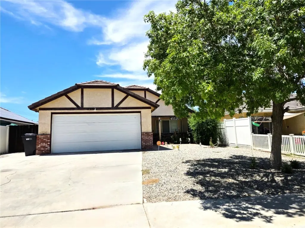 Single Family Residence for sale at 45521 13, Lancaster, CA featuring 3 beds and 2 baths