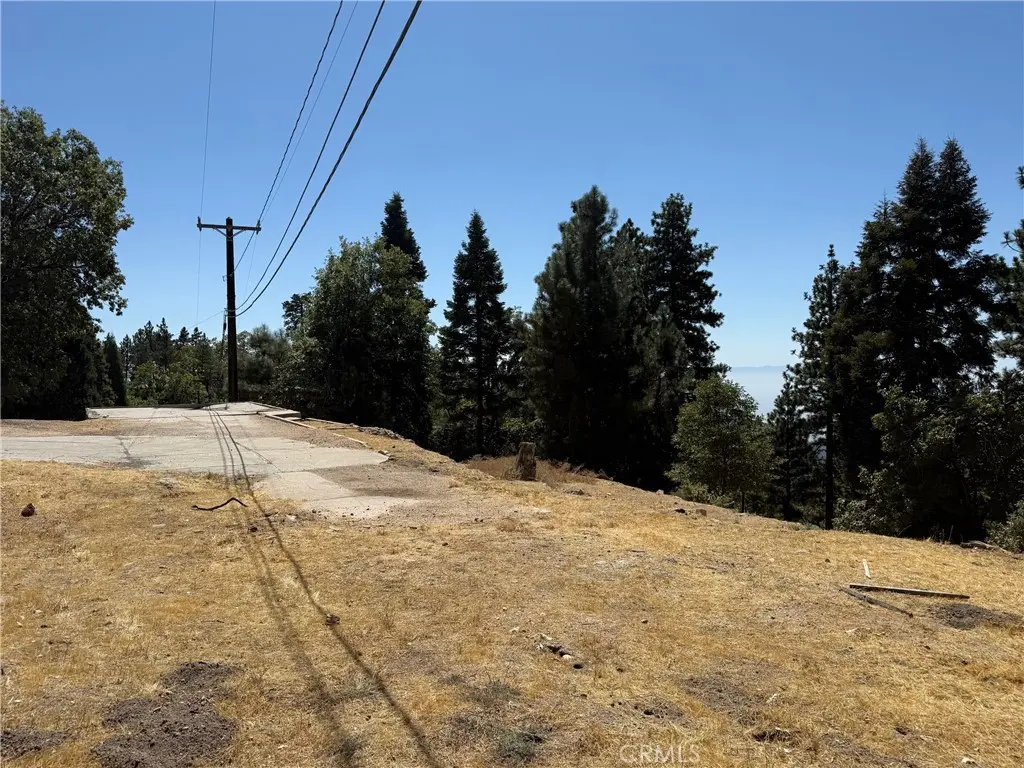 10 Winding Way, Running Springs, CA — listing photo 1